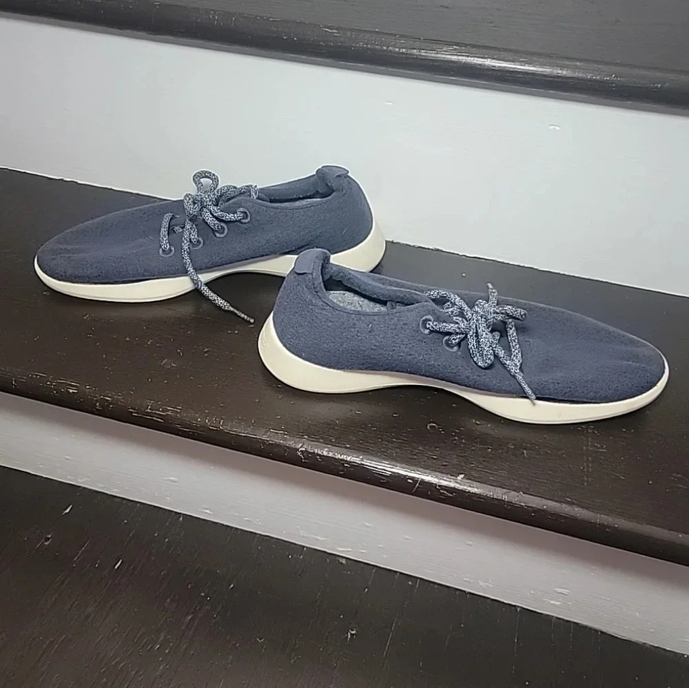 Allbirds Womens Wool Runners Blue Sneakers Shoes Size 10 Soft Comfort Quality